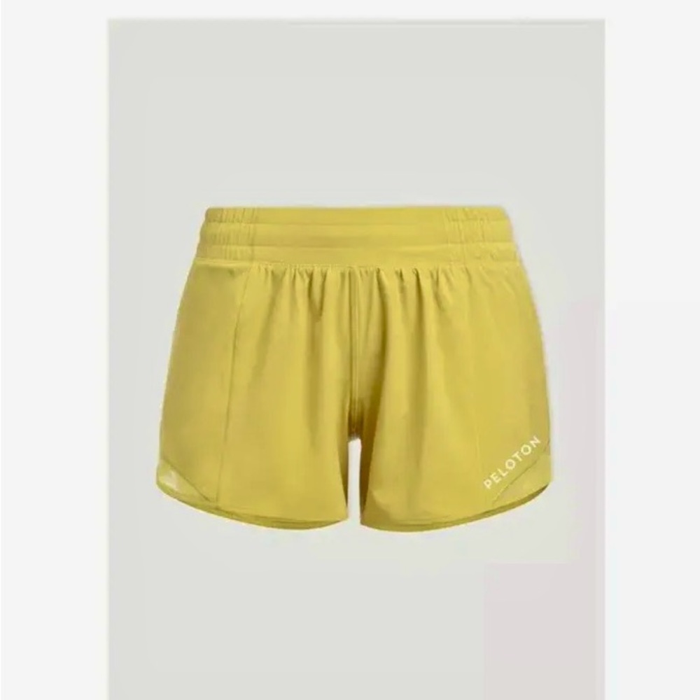 Peloton Lululemon 4” Hotty Hot Short